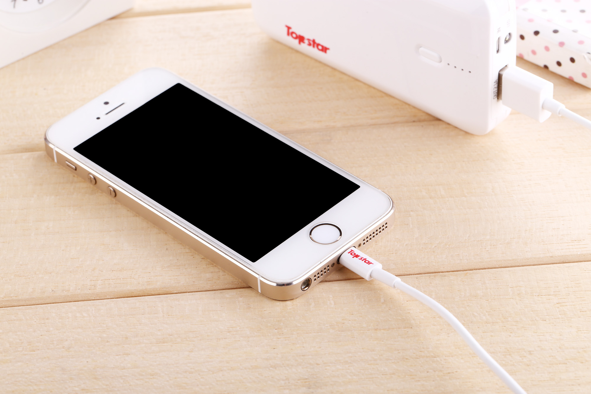 SMARTPHONE CHARGING CABLE